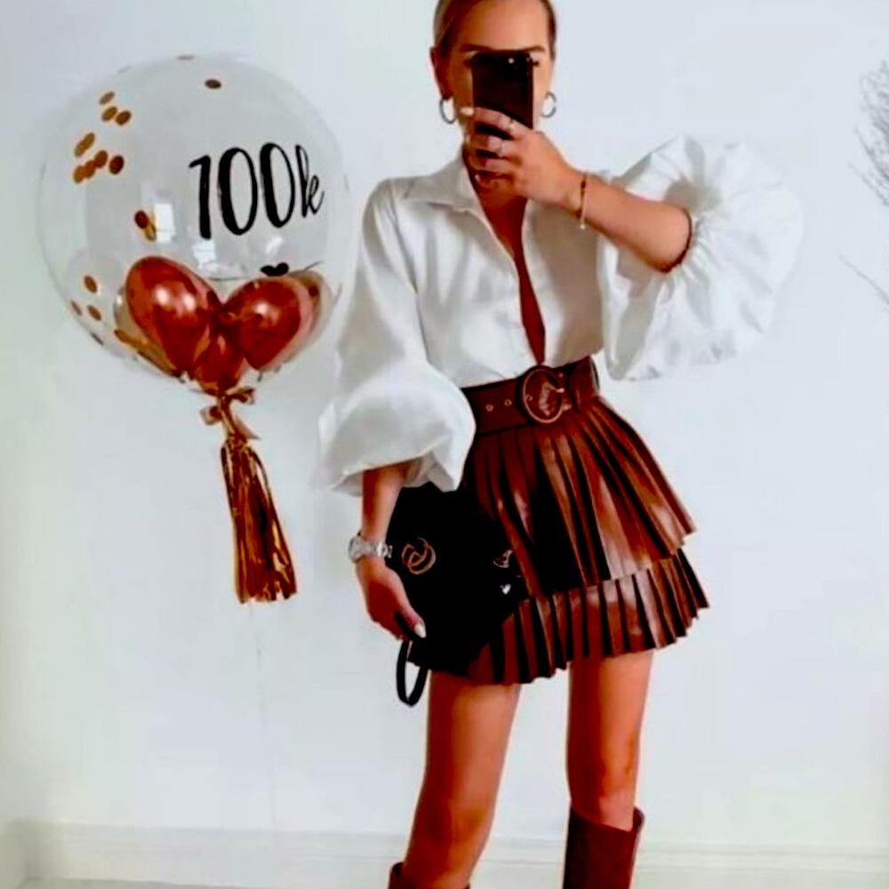 Zara plea  mini skirt